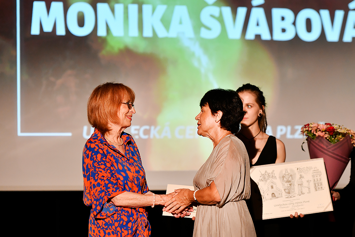 TZ Umělecká cena města Plzně Monika Švábová Eliška Bartáková CHA7708