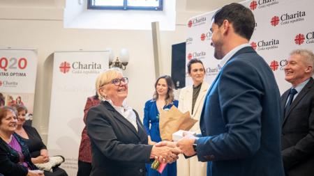 Za neúnavnou práci získala ocenění zdravotní sestra Jiřina Jechová