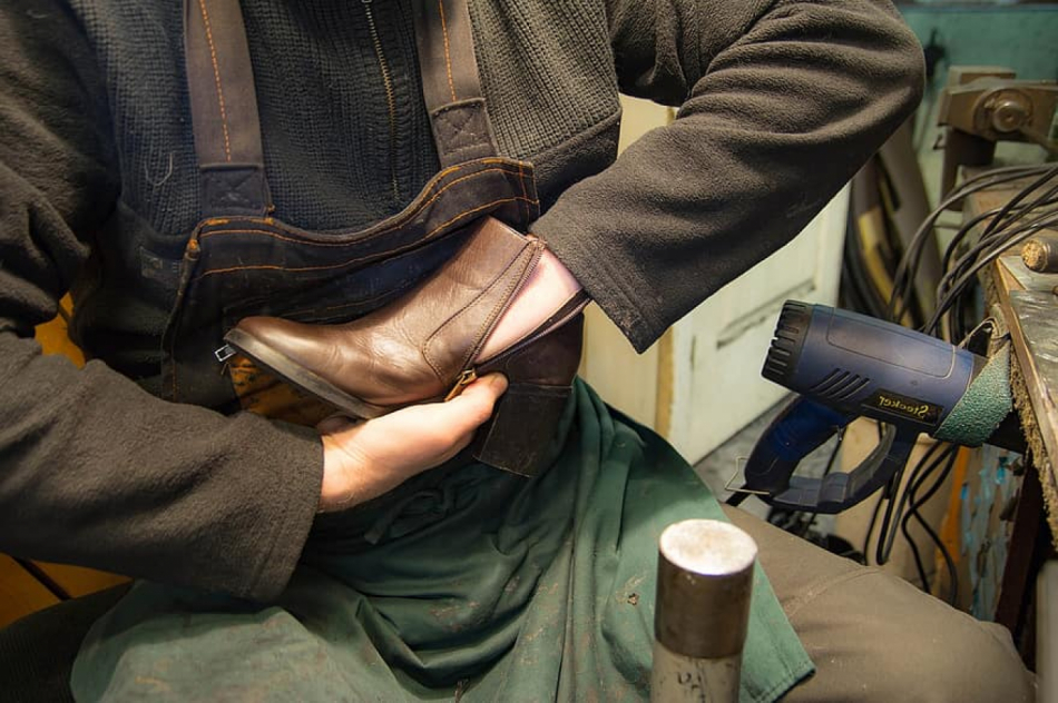 shoe-repair-shoemaker-replacement-insoles