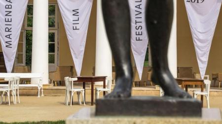 Marienbad Film Festival zahájil předprodej akreditací. Desátý ročník bude léčit šumem