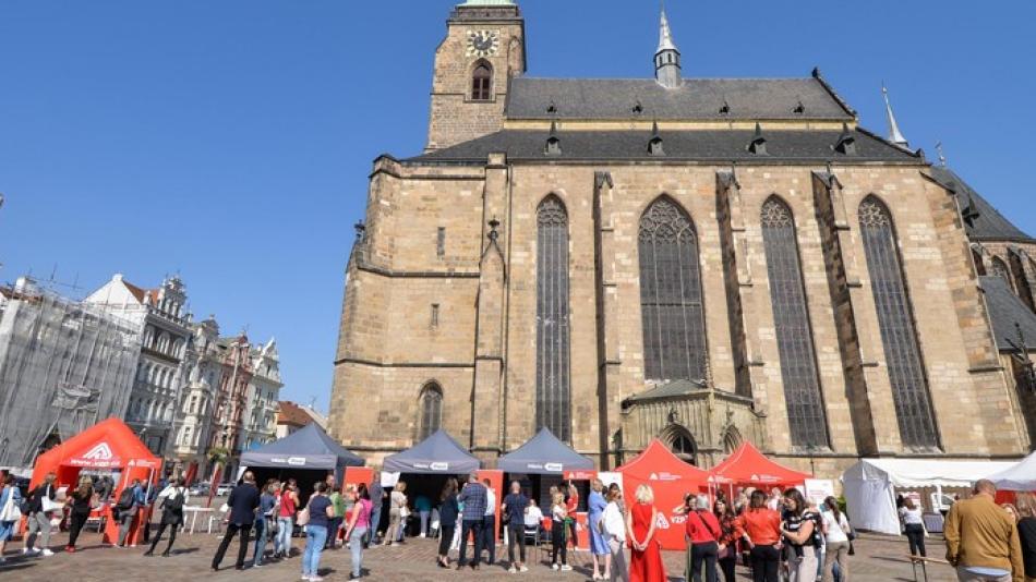 Náměstí Republiky se promění v mobilní ordinace