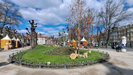 Přijďte si užít zábavu na Velikonoční trhy v Karlových Varech!