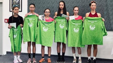 Studenti běželi pro dobrou věc. Gymnázium v Sokolově podpořilo hned několik organizací