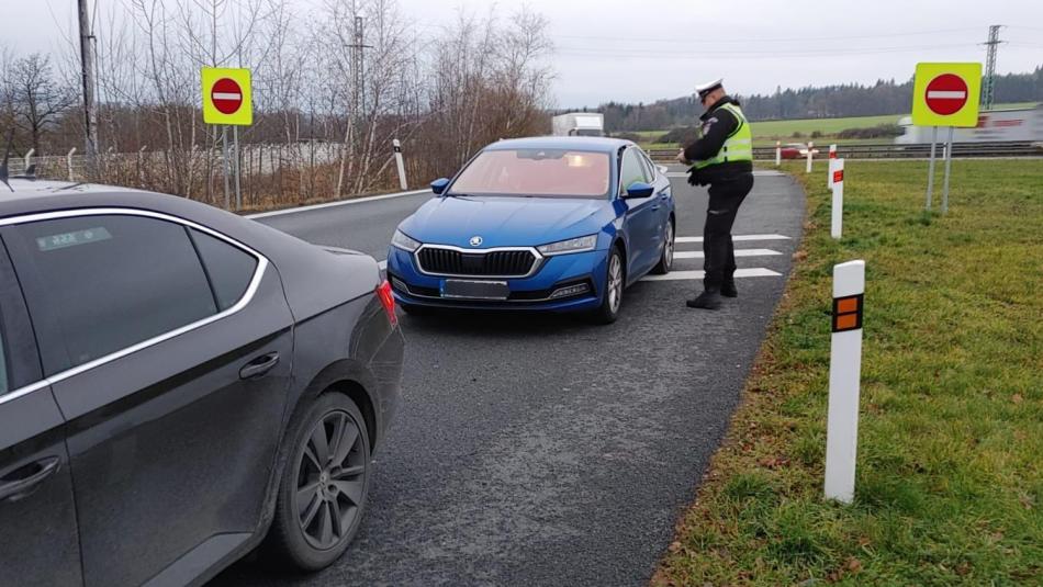 Policisté obsadili silnice. Více než třetina kontrolovaných řidičů spáchala přestupek