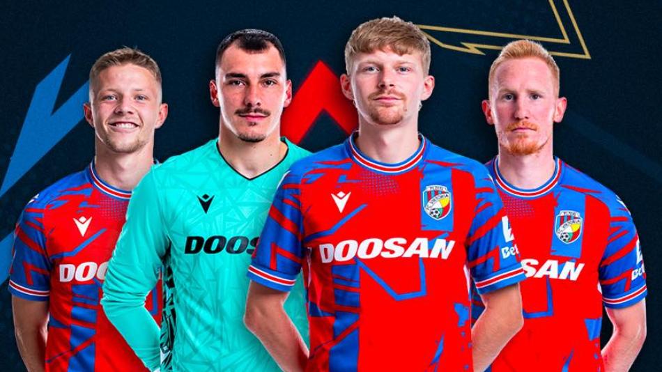 Čtveřice fotbalistů Plzně obleče reprezentační dres Česka