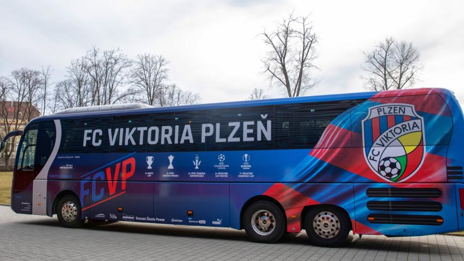 Viktorii Plzeň zasáhla smutná zpráva, zemřel muž, který se staral o dopravu hráčů i fanoušků