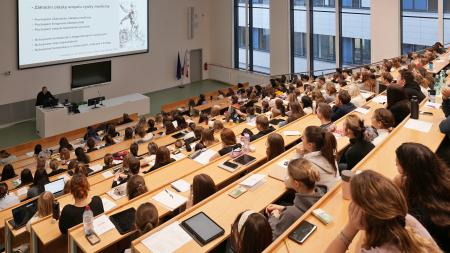 Středoškoláci si nanečisto vyzkouší studium medicíny