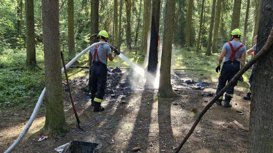 Nepoužívejte otevřený oheň a nekuřte, vyzývá Plzeň návštěvníky lesů