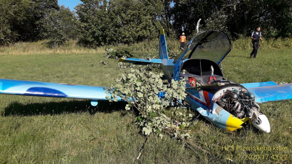 Další havárie ultralightu, na Tachovsku spadlo malé letadlo