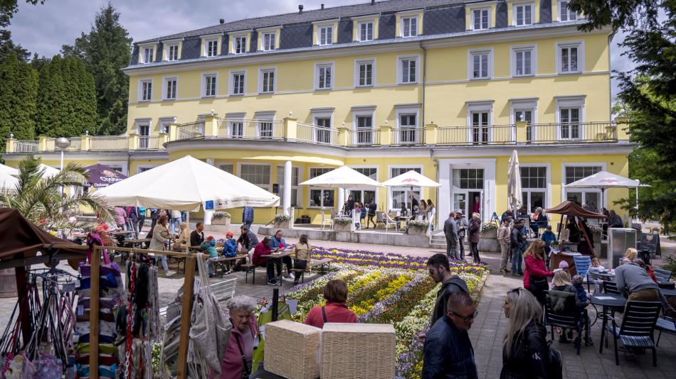 Konstantinovy Lázně zahájily lázeňskou a turistickou sezonu