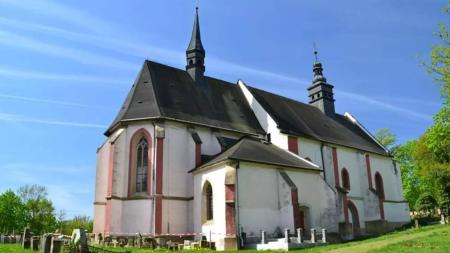 Gregoriánský chorál a duchovní písně gotiky a renesance zazní ve čtvrtek v kostele Všech svatých