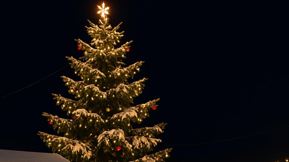 Abertamy chystají rozsvícení vánočního stromu, připraveny budou i adventní trhy