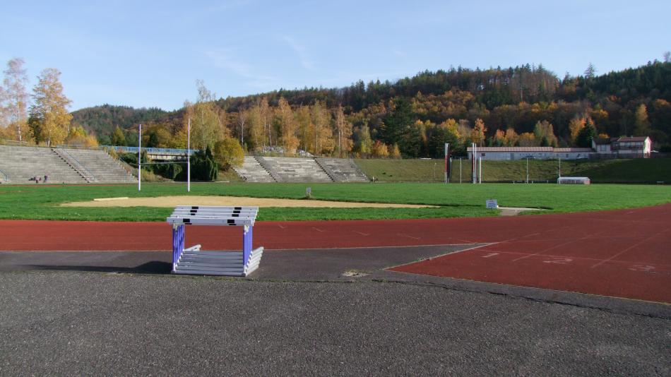 Karlovy Vary získaly dotaci na rekonstrukci atletického stadionu