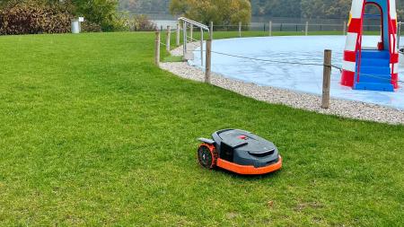 Trávník ve Škodalandu sekají roboti