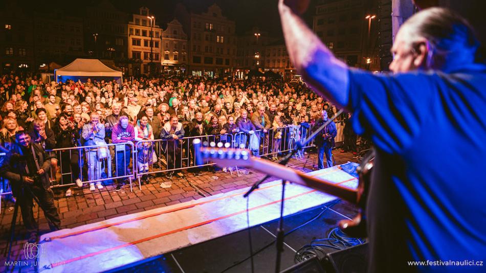 Festival na ulici chystá více než stovku koncertů