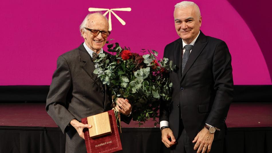 Dirigent Ivan Pařík s hejtmanem Kamalem Farhanem, zdroj foto: Plzeňský kraj