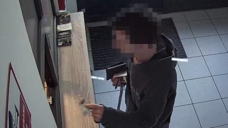 Jak ztráta mobilu dokáže zkomplikovat život, aneb Stál mu ten telefon za to?