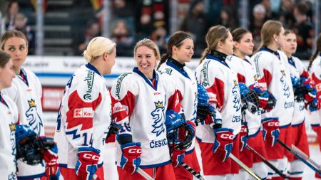 Karlovy Vary musí o pořádání mistrovství světa žen v ledním hokeji ještě zabojovat    