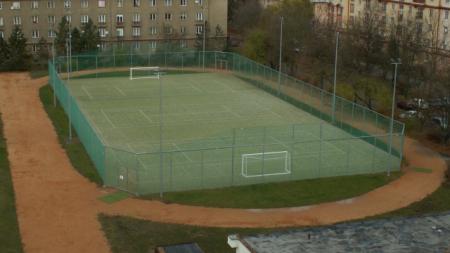 Plzeňská radnice plánuje opravit sportoviště u některých základních škol