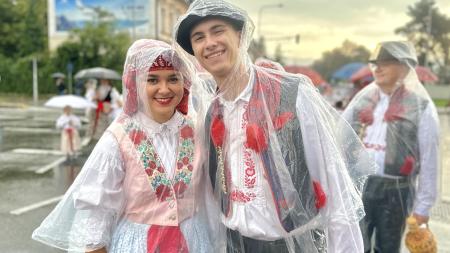 Slovácké slavnosti přilákaly i přes vrtkavost počasí tisíce návštěvníků