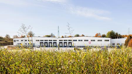 Nová skladová hala Mattoni 1873 zefektivní logistiku a sníží kamionovou dopravu