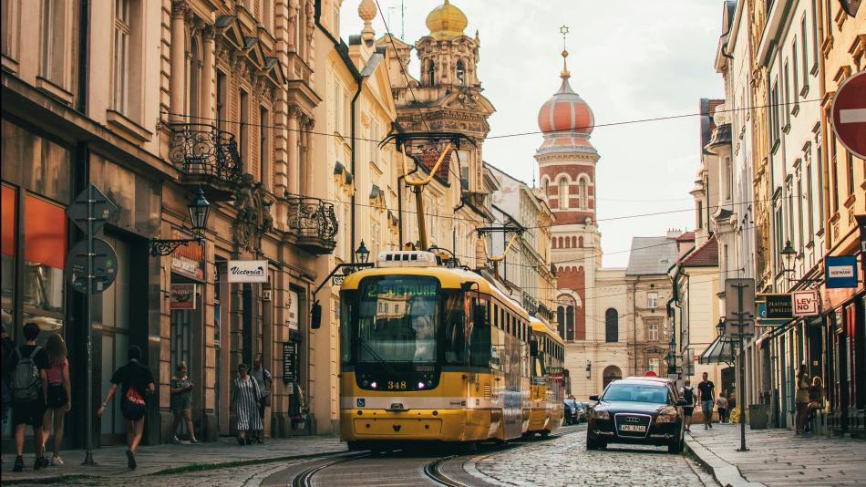 Plzeň na světové mapě kvality života: Předběhla Prahu i Dubaj, pomoci mohou sami obyvatelé