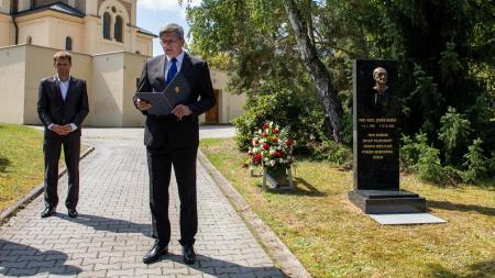 Lékař, profesor a exprimátor Zdeněk Mraček má v Plzni čestný hrob