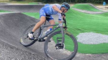 Září na Lochotíně: Show na pumptracku, Bolevecké vinobraní i speciální koncert