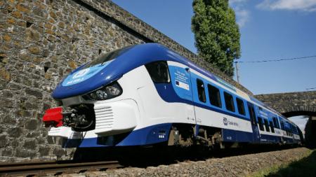 Vlakové spojení Plzně, Chebu a Karlových Varů zajistí nová linka