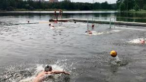 Centrum vodního póla u Seneckého rybníka otevře mezinárodní turnaj