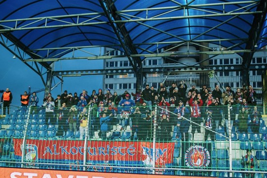 Viktoriáni touží v Mladé Boleslavi po domácím prostředí. Klub vypraví pro fanoušky autobusy zdarma!