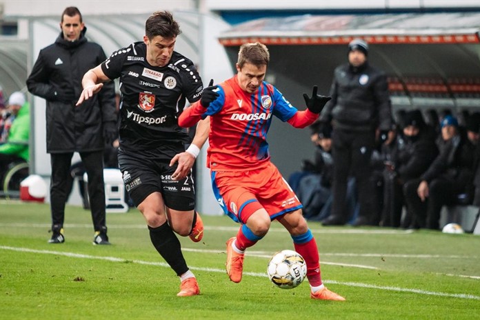 Šok na úvod ligového jara! Viktoriáni podlehli Hradci Králové