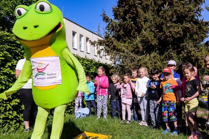 Děti z plzeňských mateřinek čekají Sportovní hry. Na finále dorazí olympijský vítěz!
