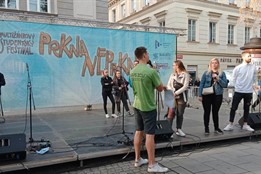 V Plzni se v úterý konal tradiční předmajálesový dýchánek pod širým...