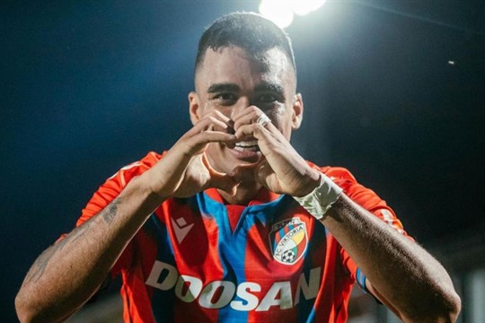 Cadu splnil pokyny trenéra. Ještě jeden krok je ale před námi, varuje před přílišným optimismem