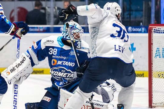 Vždyť nemáme průměr ani dva vstřelené góly na zápas, povzdechl si po další porážce útočník Lev