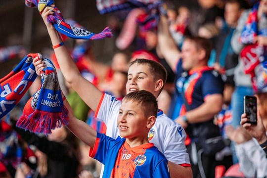 Fotbalová Plzeň hledá hlasatele. Vybírat mohou fanoušci!