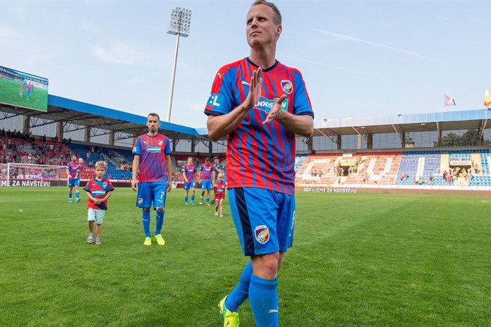 Limberský pověsil kopačky na hřebík. Stal se sportovním ředitelem!