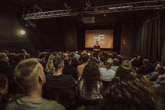 Pořadatel filmové přehlídky může užívat známky Festival Finále a Zlatý ledňáček