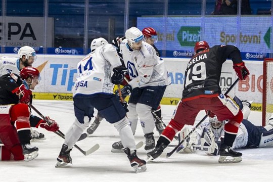 Plzeň proti Hradci dvakrát prohrávala, nakonec vydřela alespoň bod