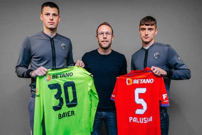 Viktoria myslí na budoucnost. V Plzni podepsali dlouholeté smlouvy dva talentovaní mladíci