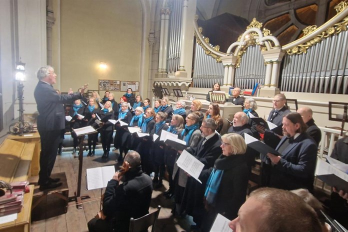 V zaplněném kostele na Chodském náměstí zazněla Stabat mater