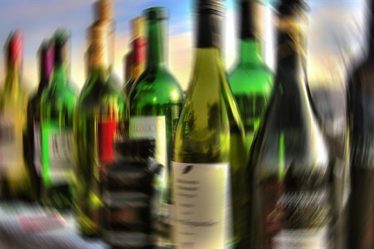 Policisté nevěřili vlastním očím. Opilec nadýchal 5,5 promile, skončil v nemocnici