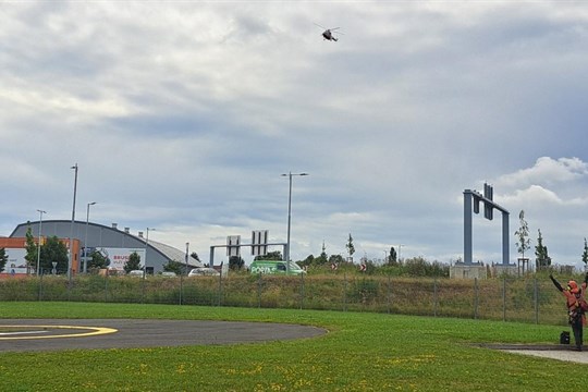 Dramatický zásah na Plzeňsku. Kvůli pádu ženy ze srázu se museli hasiči slaňovat