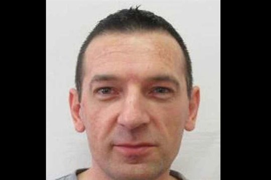 Policisté na Plzeňsku pátrají v souvislosti s násilným činem po Jiřím Kadečkovi!