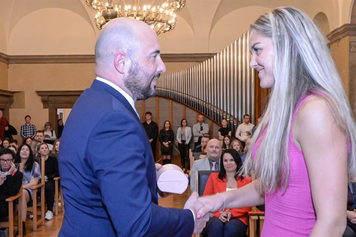 Nejlepšími mladými sportovci v Plzni jsou tenistka Krejčová a atletka Břízová