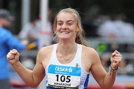 Z Valašského Meziříčí do Plzně. A jednou chci studovat v Americe,...