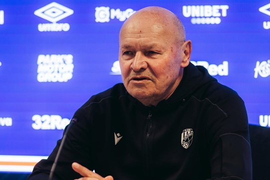 Soupeř byl lepší, ale jeho náskok měl být menší, říkal Koubek po nevydařeném duelu na Glasgow