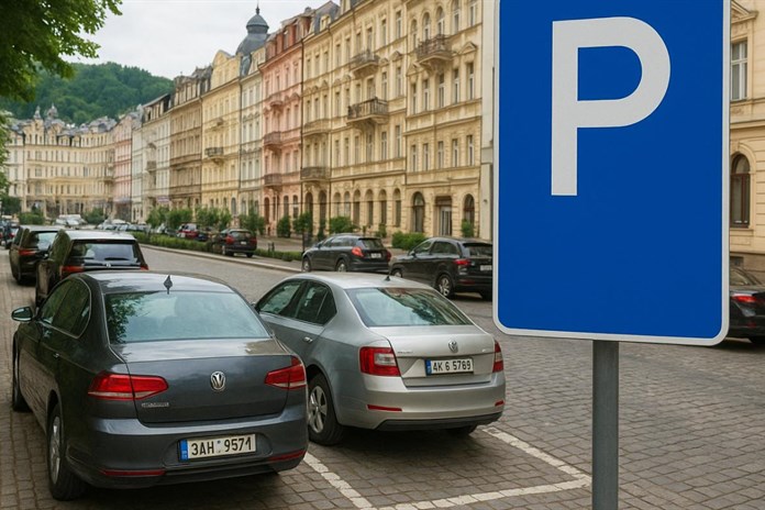 Parkování v centru Karlových Varů nově jen přes výběrové řízení. Město chce spravedlivější systém