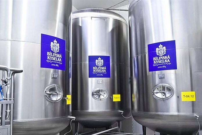 Výrobce Bílinské kyselky míří do konkurzu, dluží půl miliardy korun